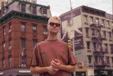 Nechte se překvapit výstavou návrháře Jana Černého v Uměleckoprůmyslovém muzeu v Brně