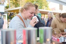 Terasy u Janáčkova divadla v Brně ožijí designem. MINT Market tu představí desítky českých tvůrců